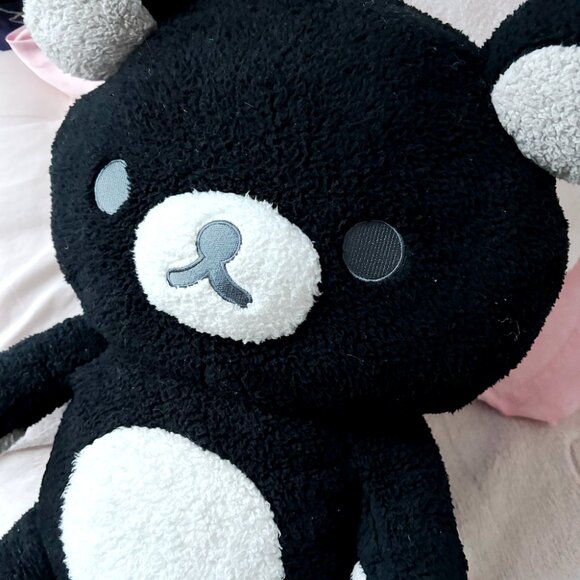 Black Monochrome Rilakkuma Plush (XL) - Picture 3 of 4